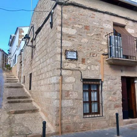 La Casa Del Abuelo Curro Villa Banos De La Encina Exterior photo