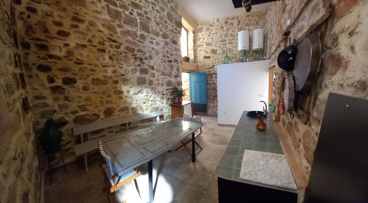 Dom wakacyjny La Casa Del Abuelo Curro Baños de la Encina
